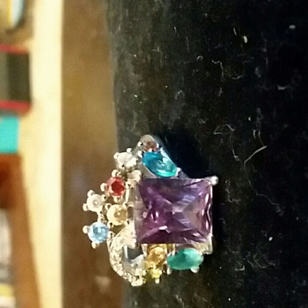 Multi stone ring